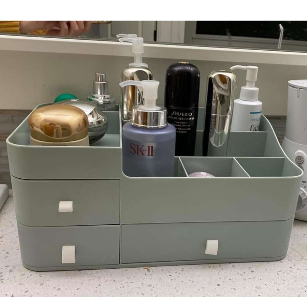 Women's Beautiful Large Capacity Desk Makeup Organizer with Drawers for Cosmetic